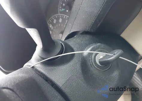 2012 Toyota Camry L z USA, uszkodzony, nr VIN 4T1BF1FKXCU585684